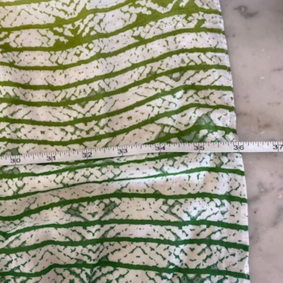 STELLA & DOT Large Pastel Oblong Scarf Wrap Sarong Tassel Corners - Picture 12 of 13